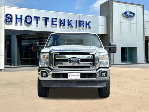 Used 2012 Ford F250 XLT w/ FX4 4X4 Off-Road Pkg image 2