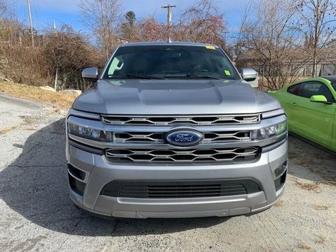 Certified 2024 Ford Expedition Max Platinum image 5