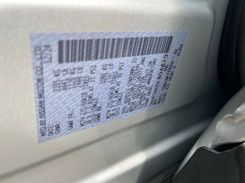 Used 2025 Nissan Rogue SV FWD image 29