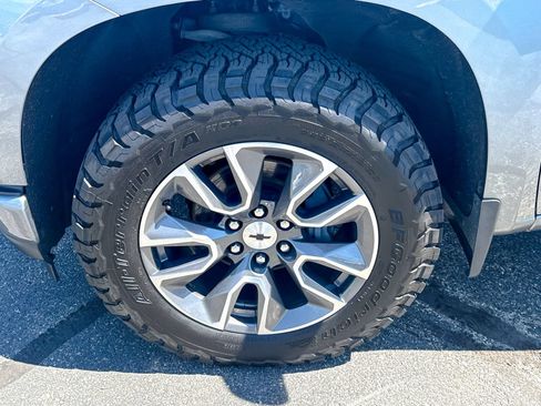 Used 2020 Chevrolet Silverado 1500 RST AWD/4WD image 11