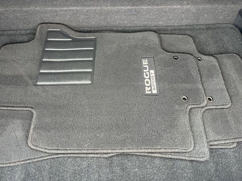 Certified 2022 Nissan Rogue Sport S image 13