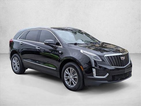 Used 2021 Cadillac XT5 Premium Luxury image 3