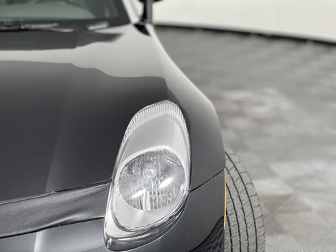 Used 2008 Pontiac Solstice Convertible w/ Preferred Package RWD image 8