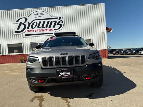 Used 2022 Jeep Cherokee Trailhawk w/ Premium Leather Package AWD/4WD image 2