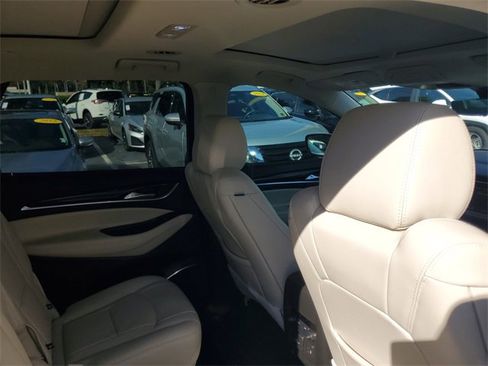 Used 2024 Buick Enclave Essence w/ Experience Buick Package image 30