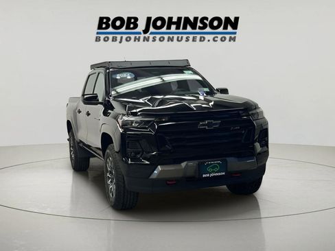 Used 2024 Chevrolet Colorado Z71 w/ Z71 Convenience Package 2 image 3