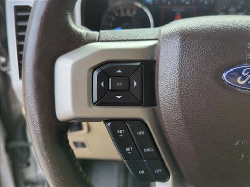 Used 2018 Ford F150 Lariat w/ Equipment Group 502A Luxury image 13