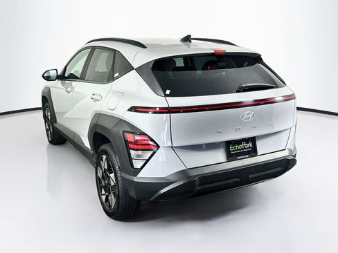 Used 2025 Hyundai Kona SEL AWD/4WD image 5