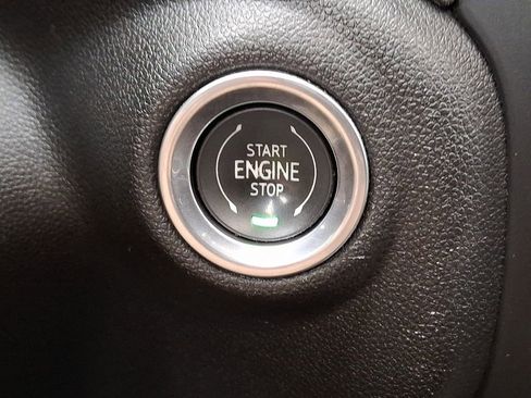 Used 2019 GMC Sierra 1500 Denali w/ Denali Ultimate Package image 23