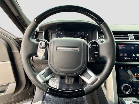 Used 2019 Land Rover Range Rover Long Wheelbase Supercharged image 38