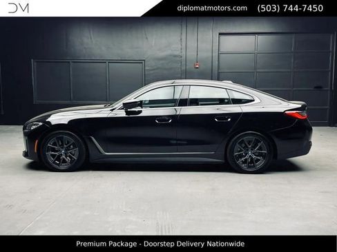 Used 2023 BMW i4 eDrive35 w/ Premium Package RWD image 4