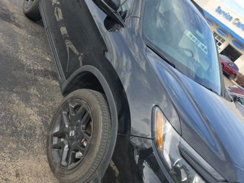 Used 2024 Honda Passport Black Edition image 2