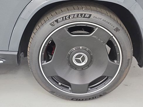 New 2026 Mercedes-Benz GLS 63 AMG 4MATIC image 35