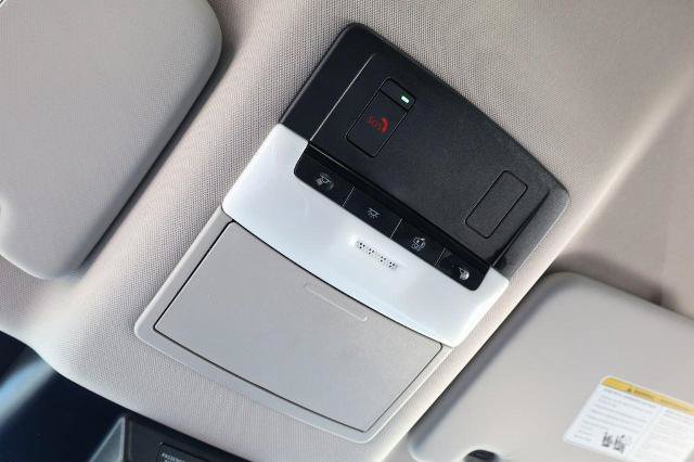Certified 2025 Nissan Rogue SV FWD image 16