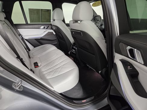 Used 2025 BMW X5 sDrive40i w/ Premium Package RWD image 34