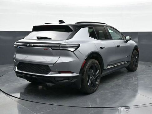 Used 2024 Chevrolet Equinox EV RS w/ Active Safety Package 3 FWD image 7