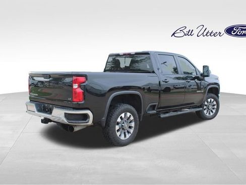 Used 2024 Chevrolet Silverado 2500 LT image 5
