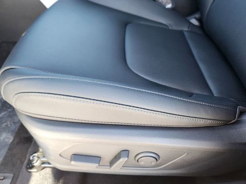 New 2026 Kia Sportage EX image 9