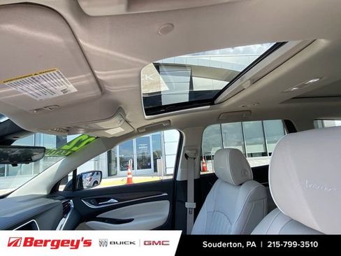Certified 2022 Buick Enclave Avenir w/ Avenir Technology Package AWD/4WD image 22