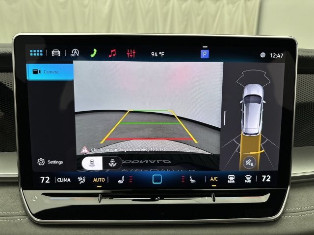 Certified 2026 Volkswagen Tiguan SE R-Line AWD/4WD image 17