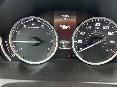 Used 2017 Acura TLX V6 SH-AWD w/ Technology Pkg image 2