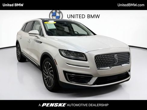 Used 2019 Lincoln Nautilus Reserve FWD image 3