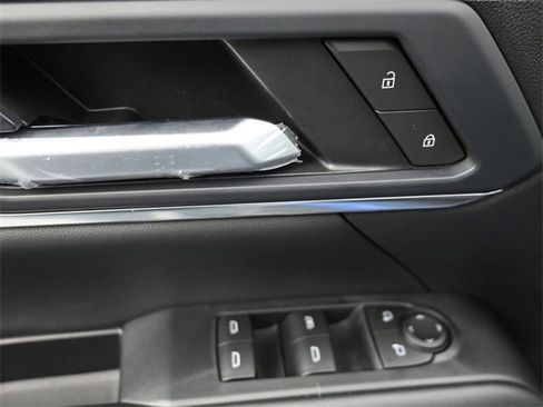 Used 2026 GMC Terrain Elevation w/ Elevation Premium Package image 8