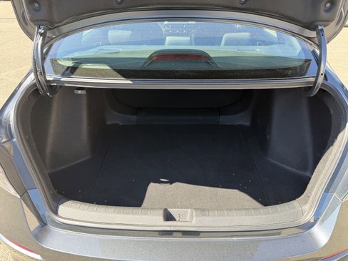 Used 2023 Honda Civic Sport image 29