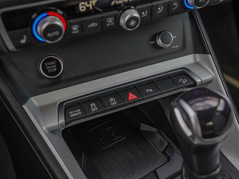 Certified 2023 Audi Q3 2.0T Premium Plus w/ Premium Plus Package image 18