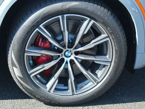 New 2026 BMW X5 xDrive50e w/ M Sport Package AWD/4WD image 11