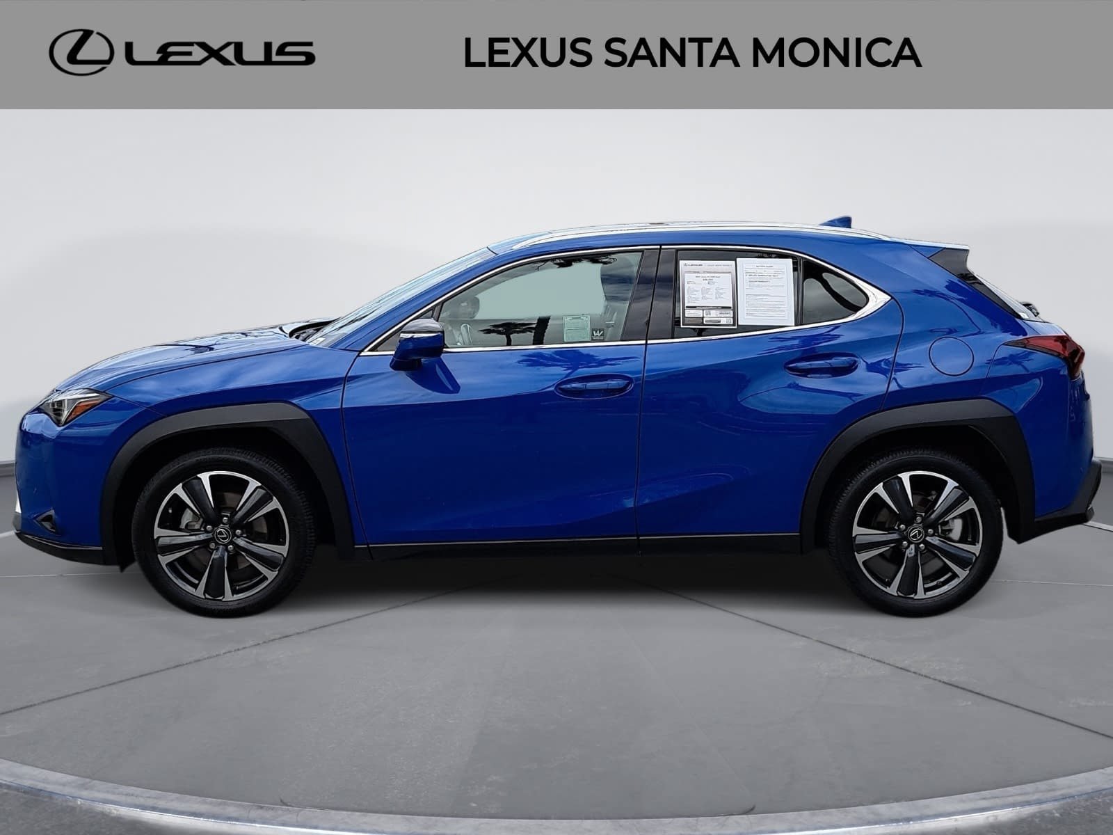 Used 2024 Lexus UX 250h FWD image 8