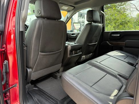 Used 2022 Chevrolet Silverado 3500 LT w/ Convenience Package AWD/4WD image 13