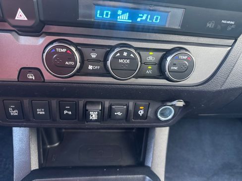 Certified 2021 Toyota Tacoma TRD Sport w/ Technology Package RWD image 12