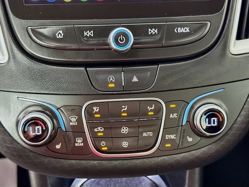 Used 2024 Chevrolet Malibu LT FWD image 18