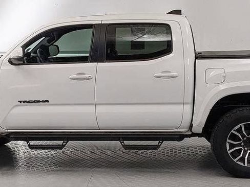 Used 2023 Toyota Tacoma TRD Sport w/ TRD Premium Sport Package RWD image 5