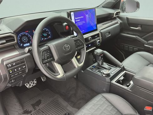 Used 2025 Toyota Tacoma TRD Sport w/ TRD Sport Premium Package AWD/4WD image 14