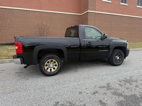 Used 2013 Chevrolet Silverado 1500 W/T image 17