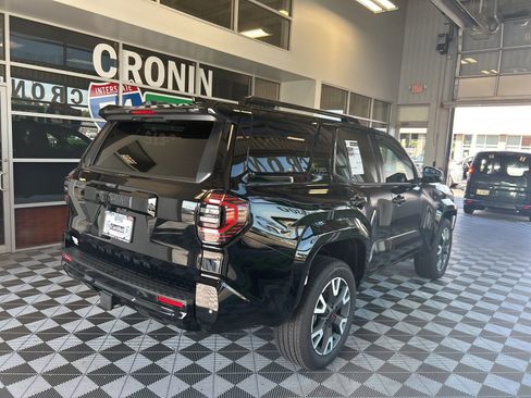Used 2025 Toyota 4Runner TRD Sport image 6