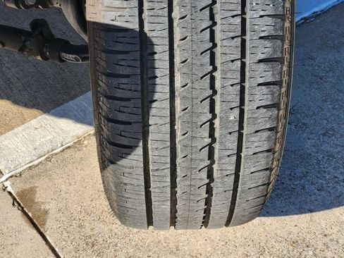 Used 2023 Jeep Wrangler Unlimited Sahara AWD/4WD image 18