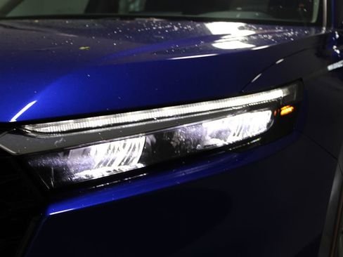 Used 2025 Honda CR-V EX-L image 55