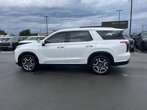 Certified 2025 Hyundai Palisade Limited FWD image 8