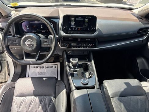 Certified 2023 Nissan Rogue Platinum AWD/4WD image 16