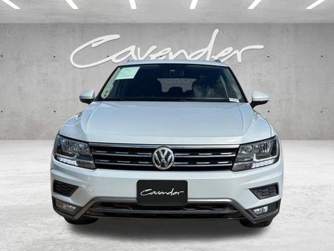 Used 2018 Volkswagen Tiguan SEL FWD image 23