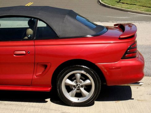 Used 1995 Ford Mustang GT image 11