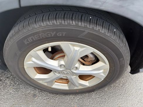 Used 2023 Honda HR-V LX image 12