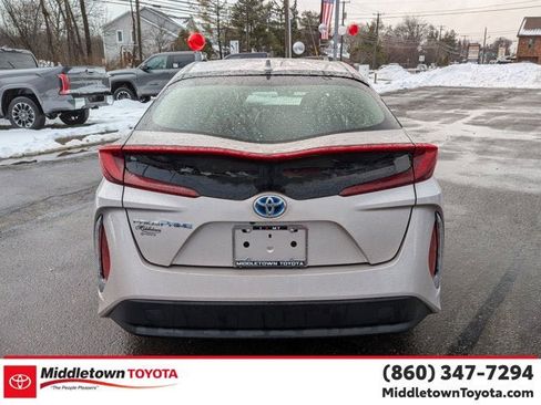 Certified 2022 Toyota Prius Prime LE image 4