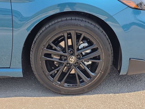 New 2026 Toyota Camry SE w/ Convenience Package FWD image 28
