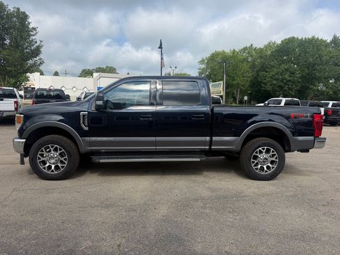 Used 2021 Ford F250 Lariat w/ Lariat Value Package AWD/4WD image 5