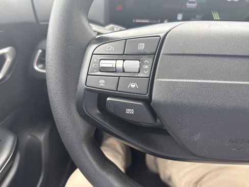 Used 2025 Kia K4 FWD image 19