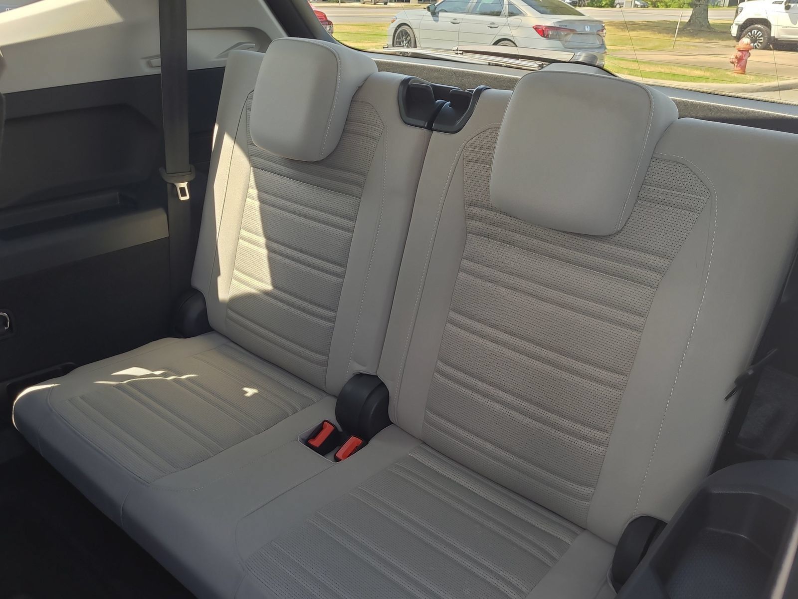 Used 2024 Volkswagen Tiguan S FWD image 14